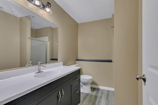 236 11th Avenue N, Waite Park, MN 56387