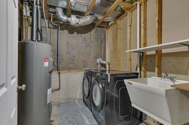 236 11th Avenue N, Waite Park, MN 56387