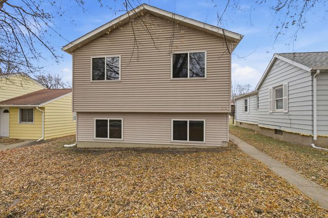 236 11th Avenue N, Waite Park, MN 56387