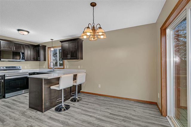 236 11th Avenue N, Waite Park, MN 56387