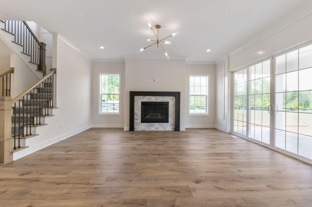 3175 Briarwood Lane, Lewis Center, OH 43035