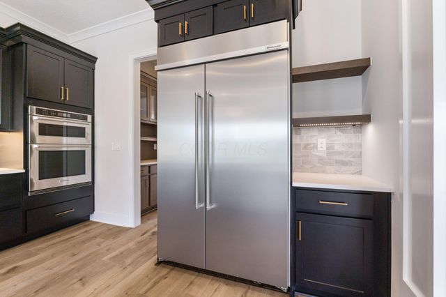 3175 Briarwood Lane, Lewis Center, OH 43035
