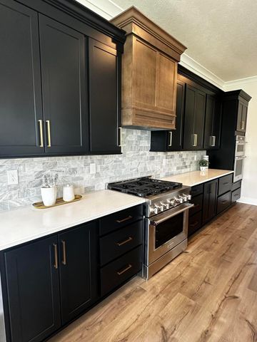 3175 Briarwood Lane, Lewis Center, OH 43035