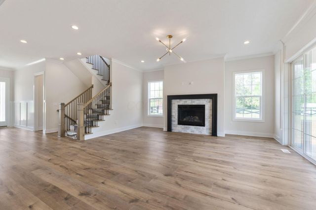 3175 Briarwood Lane, Lewis Center, OH 43035