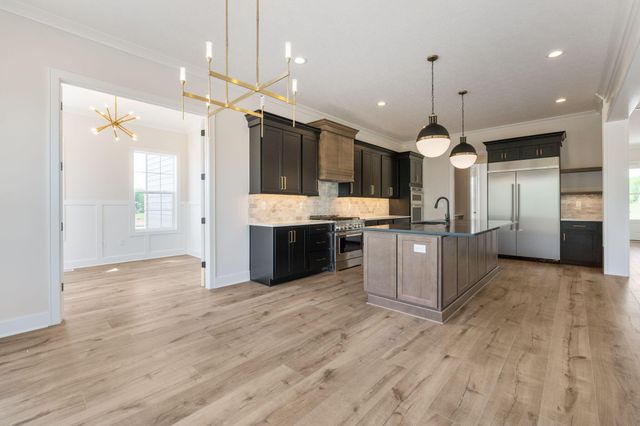 3175 Briarwood Lane, Lewis Center, OH 43035