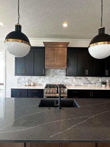 3175 Briarwood Lane, Lewis Center, OH 43035
