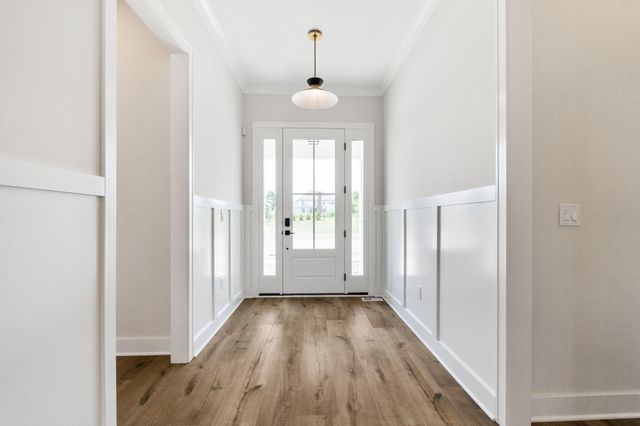 3175 Briarwood Lane, Lewis Center, OH 43035