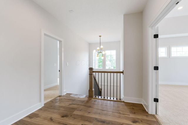 3175 Briarwood Lane, Lewis Center, OH 43035