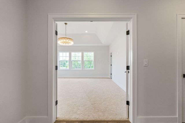 3175 Briarwood Lane, Lewis Center, OH 43035