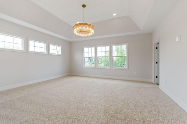 3175 Briarwood Lane, Lewis Center, OH 43035