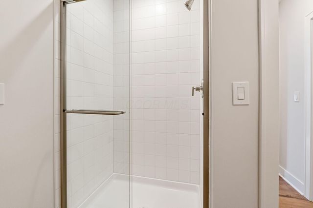 3175 Briarwood Lane, Lewis Center, OH 43035