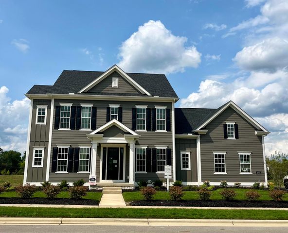 3175 Briarwood Lane, Lewis Center, OH 43035