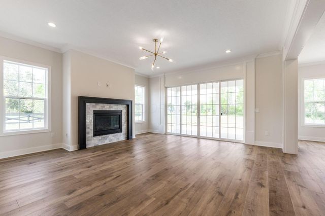 3175 Briarwood Lane, Lewis Center, OH 43035