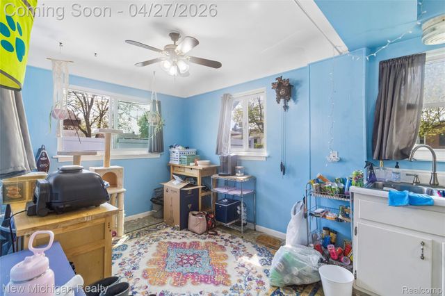 31571 Lonnie Boulevard, Westland, MI 48185