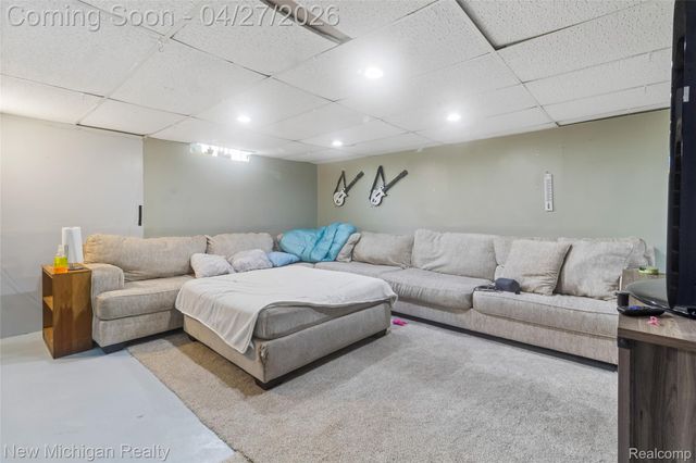 31571 Lonnie Boulevard, Westland, MI 48185