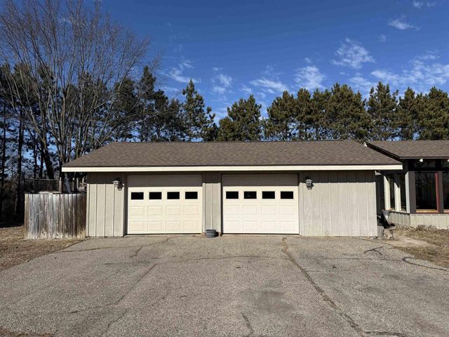 E11616 N Reedsburg Road, Baraboo, WI 53913
