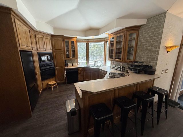 E11616 N Reedsburg Road, Baraboo, WI 53913