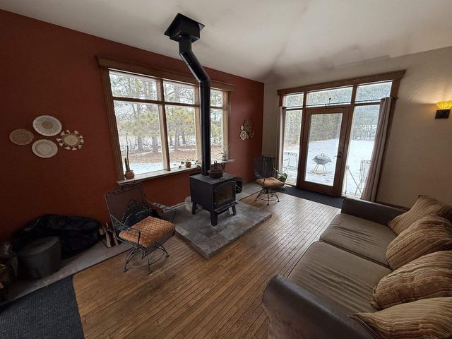 E11616 N Reedsburg Road, Baraboo, WI 53913