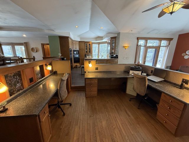 E11616 N Reedsburg Road, Baraboo, WI 53913