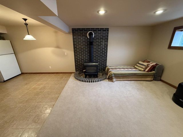 E11616 N Reedsburg Road, Baraboo, WI 53913