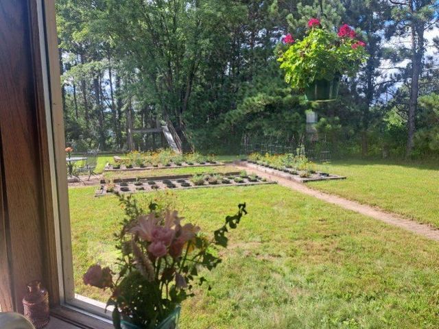 E11616 N Reedsburg Road, Baraboo, WI 53913