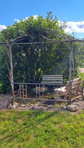 E11616 N Reedsburg Road, Baraboo, WI 53913