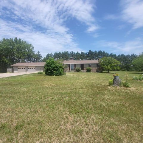 E11616 N Reedsburg Road, Baraboo, WI 53913