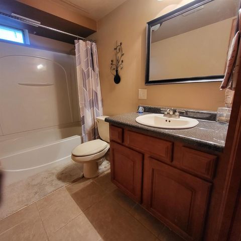 E11616 N Reedsburg Road, Baraboo, WI 53913
