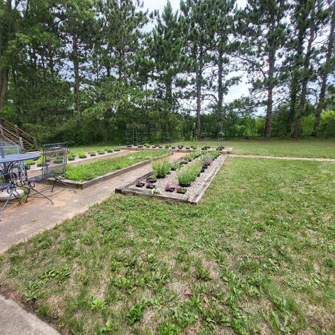 E11616 N Reedsburg Road, Baraboo, WI 53913
