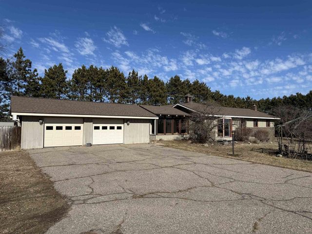 E11616 N Reedsburg Road, Baraboo, WI 53913