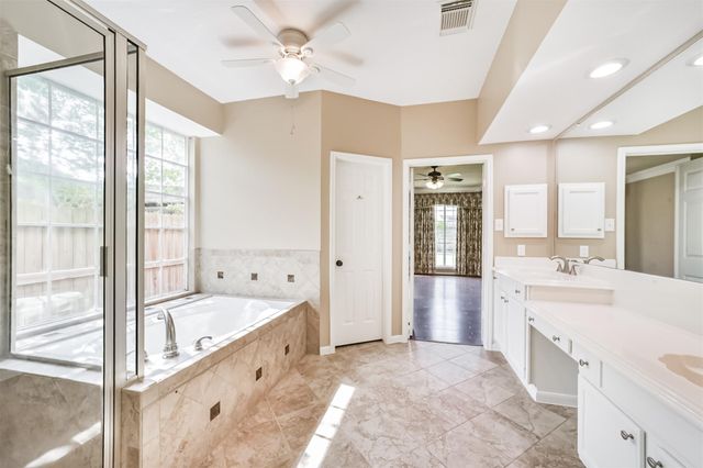 4406 Pleasant Trace Drive, Pasadena, TX 77059