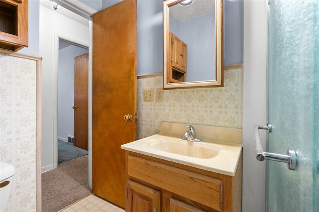 2304 Holly Avenue, Portage, MI 49024