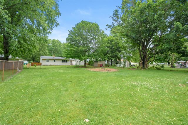 2304 Holly Avenue, Portage, MI 49024
