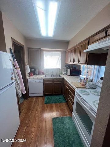 841 W Center Street, Fallon, NV 89406