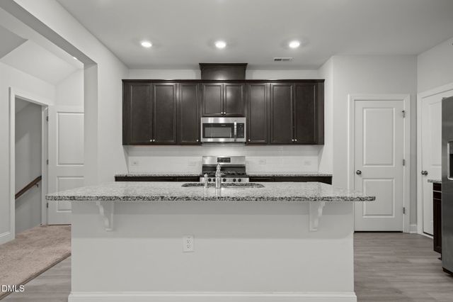 229 Daisy Grove Lane, Holly Springs, NC 27540