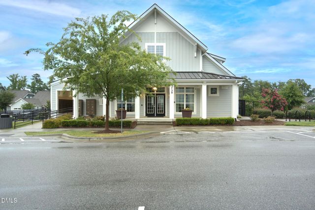 229 Daisy Grove Lane, Holly Springs, NC 27540
