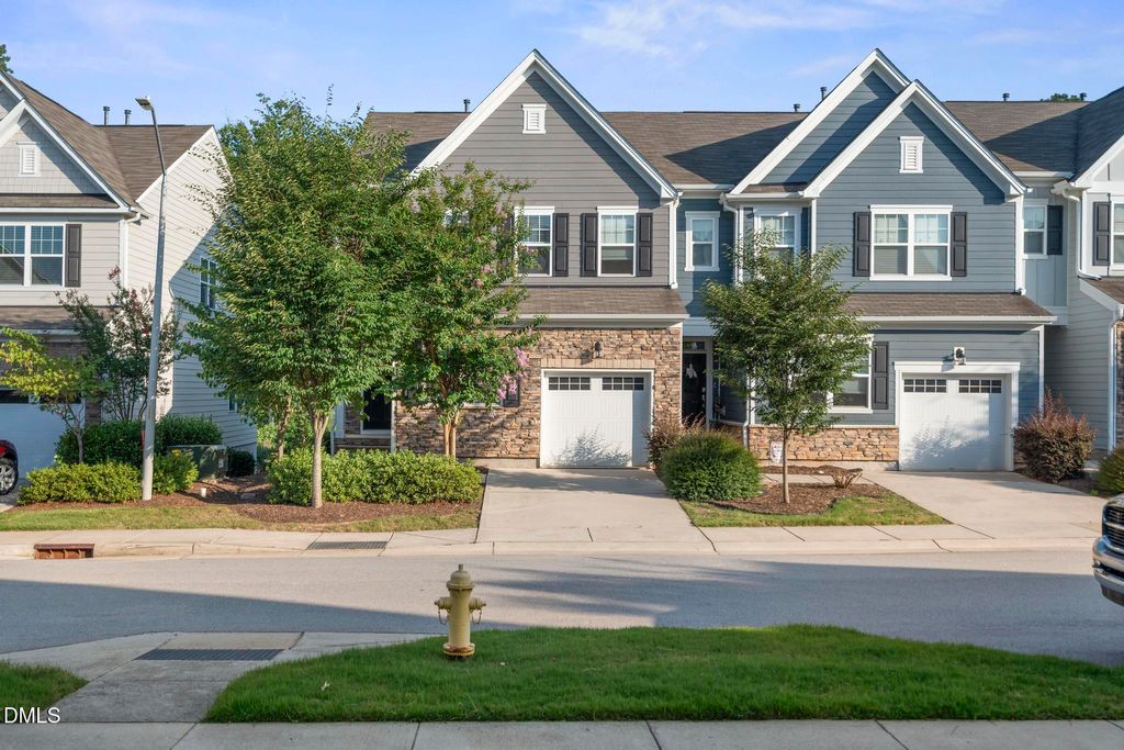 229 Daisy Grove Lane, Holly Springs, NC 27540