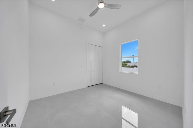 2900 41st ST SW, Lehigh Acres, FL 33976