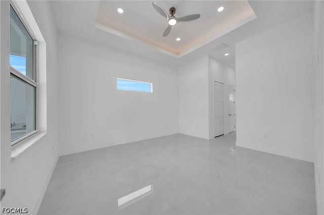 2900 41st ST SW, Lehigh Acres, FL 33976