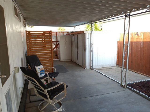 822 S PALM Avenue, Hemet, CA 92543