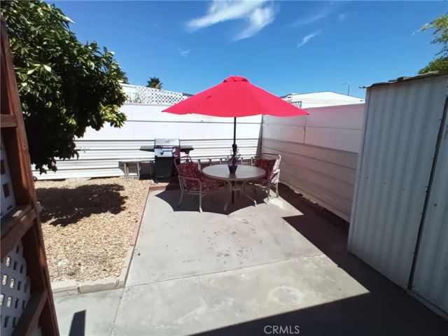 822 S PALM Avenue, Hemet, CA 92543