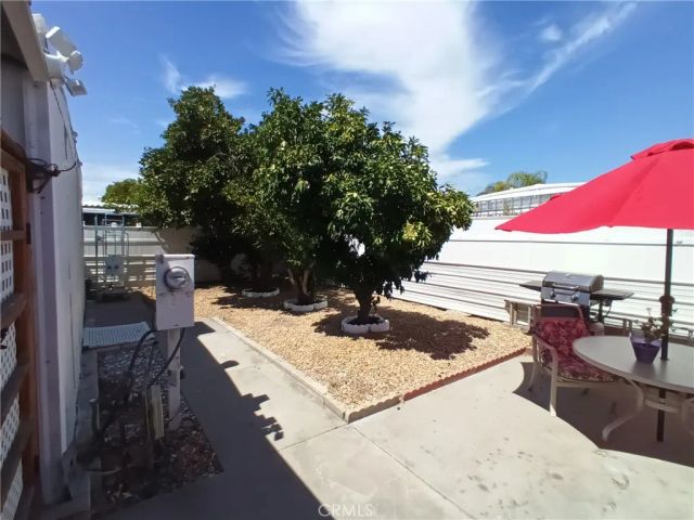 822 S PALM Avenue, Hemet, CA 92543