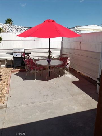 822 S PALM Avenue, Hemet, CA 92543