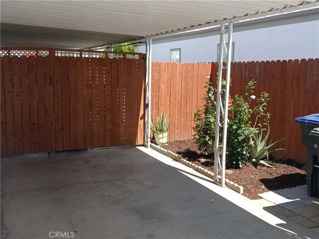822 S PALM Avenue, Hemet, CA 92543