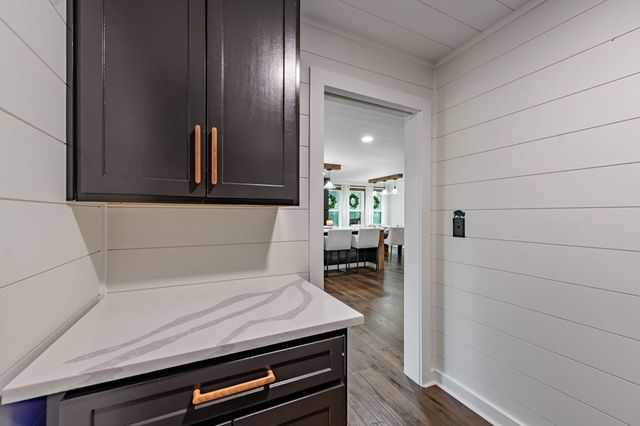 135 Rolling Hills Drive, Morganton, GA 30560