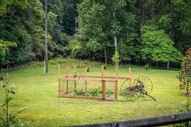 135 Rolling Hills Drive, Morganton, GA 30560