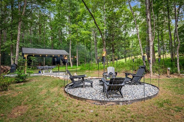 135 Rolling Hills Drive, Morganton, GA 30560