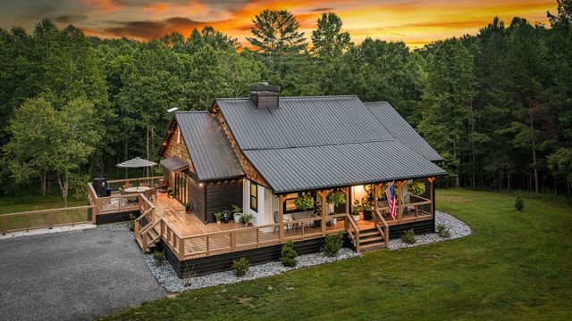 135 Rolling Hills Drive, Morganton, GA 30560