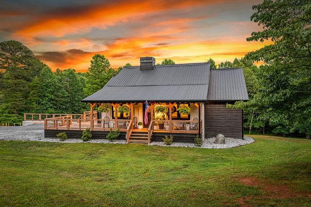 135 Rolling Hills Drive, Morganton, GA 30560