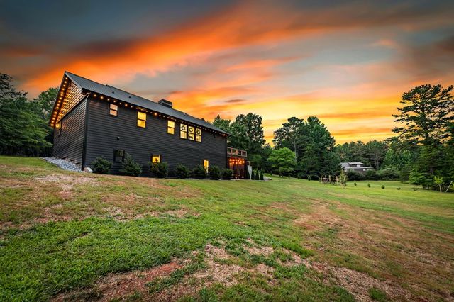 135 Rolling Hills Drive, Morganton, GA 30560